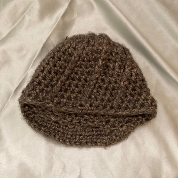 Handmade Knit Brown Taupe Hat Cap with Two Buttons Women’s One Size Very Cute - Picture 3 of 8